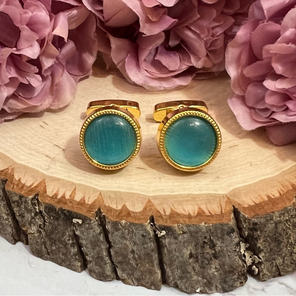 Elegant Round Caribbean Blue Aquamarine Cufflinks - Picture 3 of 16